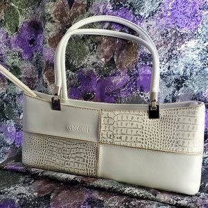 Small Baguette style Handbag